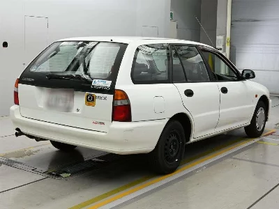 MITSUBISHI LIBERO