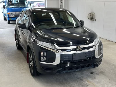 MITSUBISHI RVR