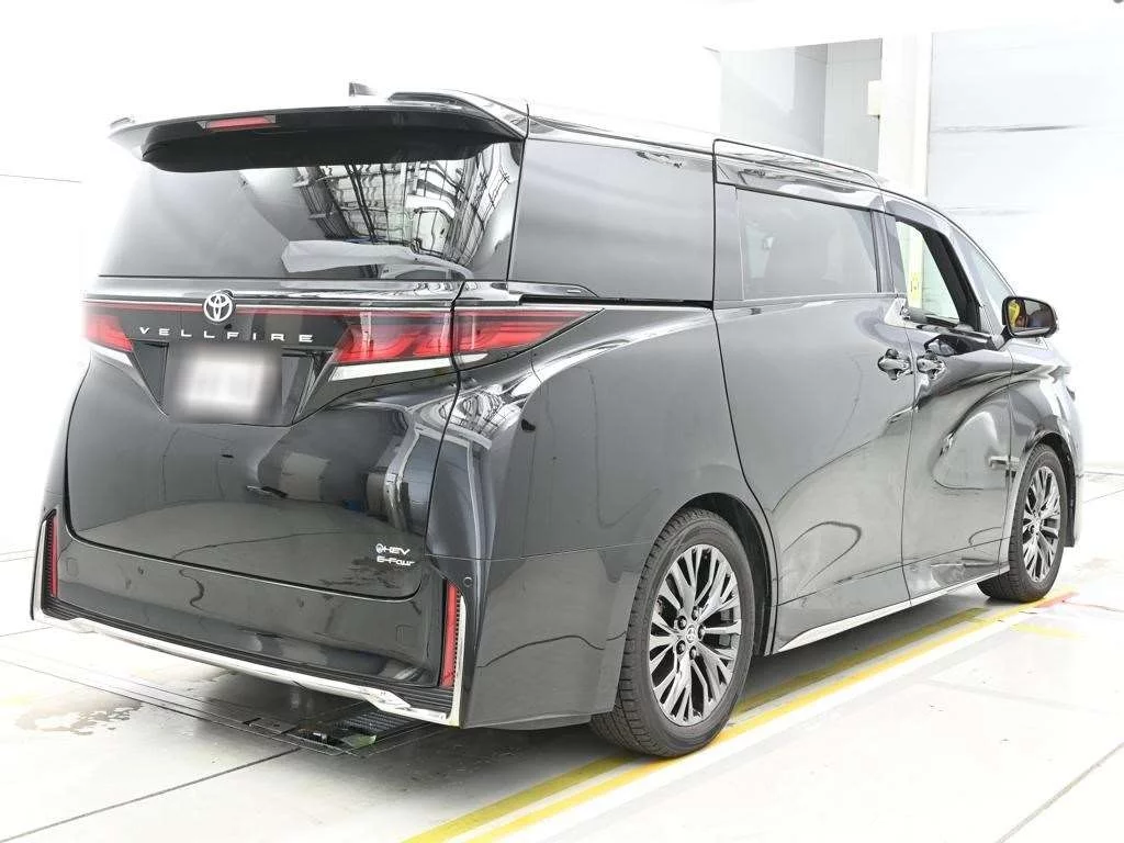 Toyota Vellfire  с аукциона в Японии