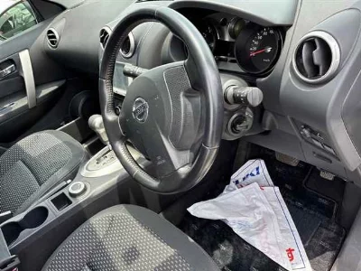 NISSAN DUALIS