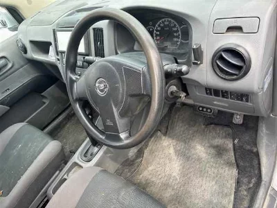 NISSAN AD