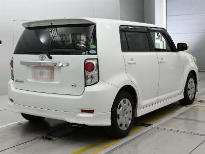 Toyota Corolla Rumion