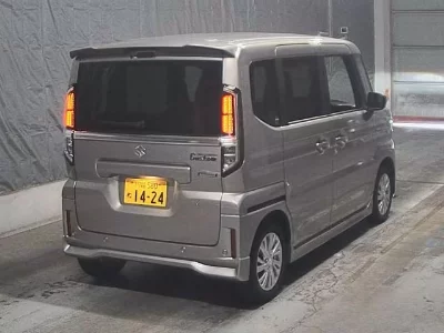 SUZUKI SPACIA CUSTOM