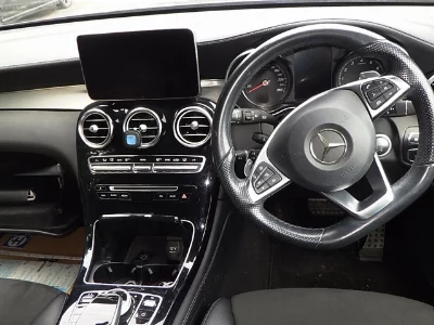 MERCEDES BENZ GLC