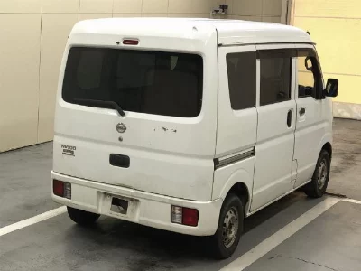 NISSAN NV100 CLIPPER