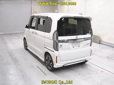 Honda N BOX CUSTOM