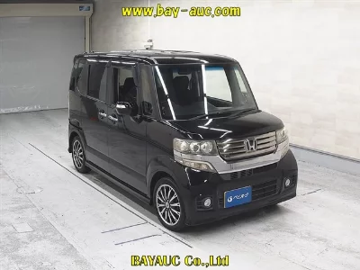 Honda N BOX CUSTOM