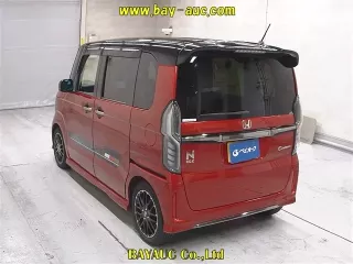 HONDA N BOX CUSTOM