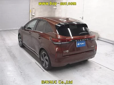 NISSAN AURA