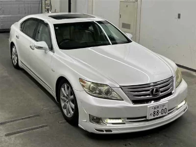LEXUS LS