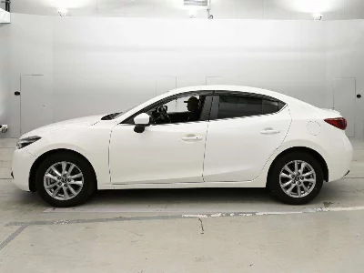 Mazda AXELA HYBRID