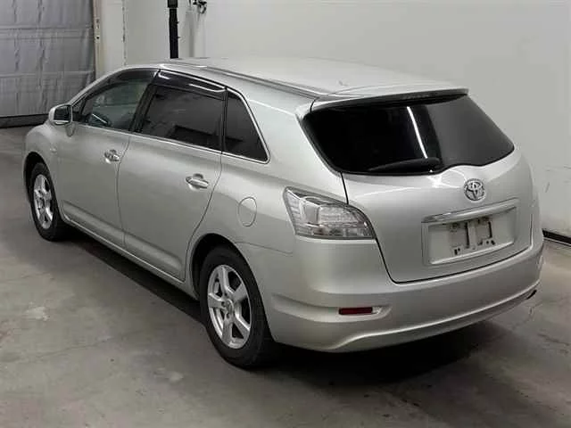 Toyota Mark X Zio  с аукциона в Японии