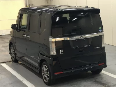 Honda N BOX CUSTOM