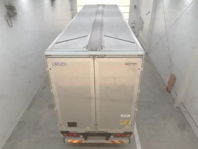 MITSUBISHI FUSO