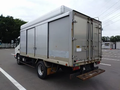 Hino Dutro