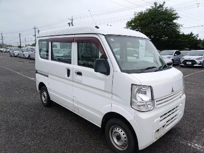 MITSUBISHI MINICAB