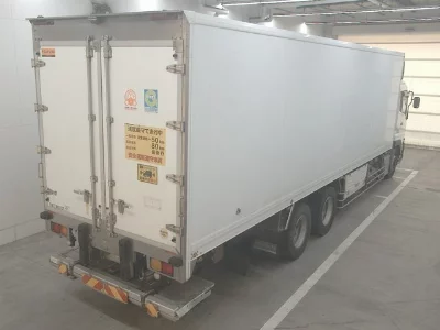NISSAN UD
