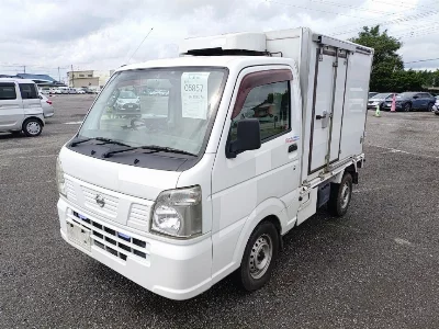 NISSAN NT100 CLIPPER