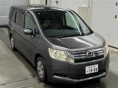 Honda STEP WAGON