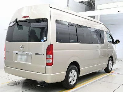 Toyota HIACE WAGON