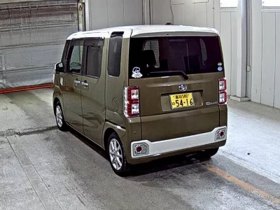 Daihatsu Wake