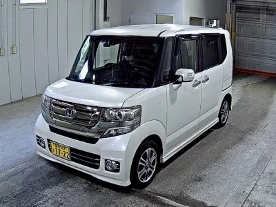 Honda N BOX CUSTOM