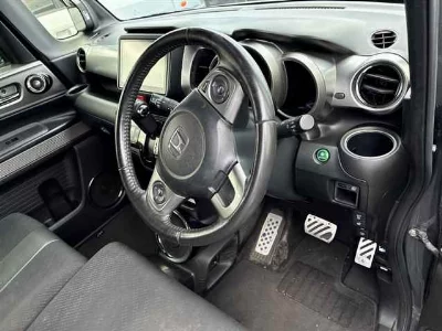 Honda N-Box Slash