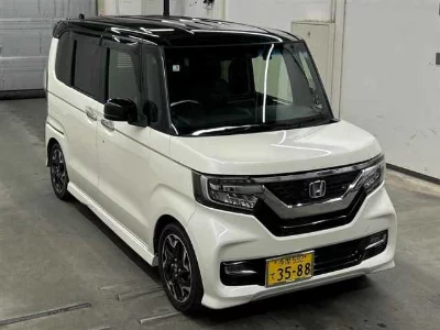 Honda N BOX CUSTOM