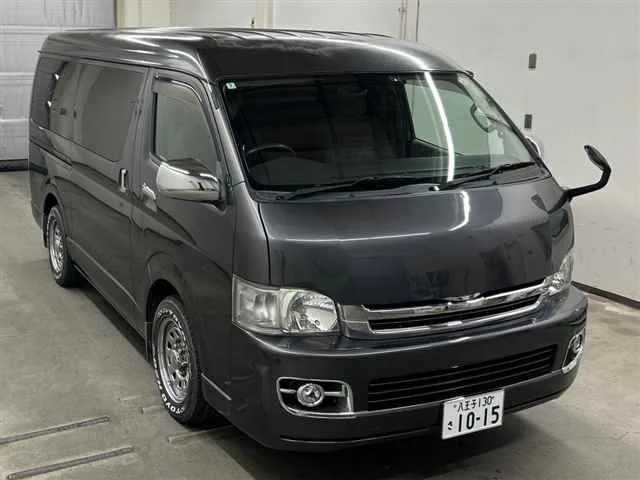Toyota RegiusAce  с аукциона в Японии