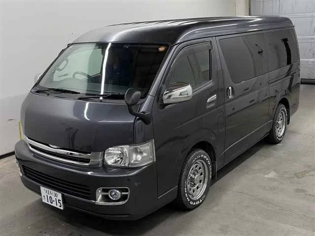 Toyota RegiusAce  с аукциона в Японии