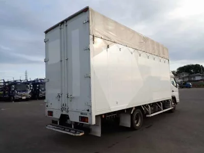 MITSUBISHI CANTER