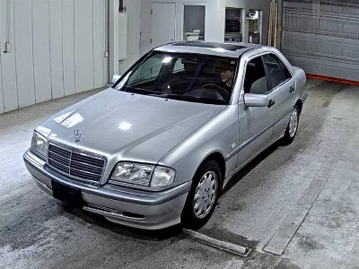 MERCEDES BENZ C CLASS