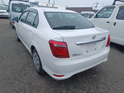 TOYOTA COROLLA AXIO