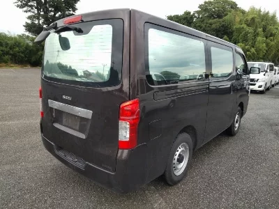 ISUZU COMO