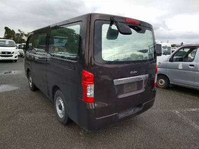 ISUZU COMO