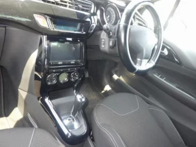 CITROEN DS3