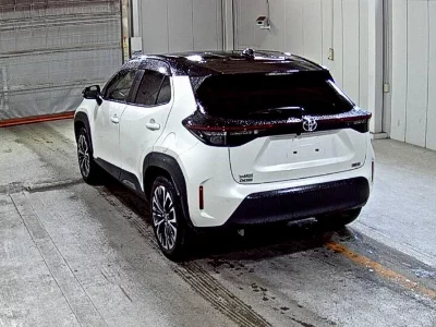 TOYOTA YARIS CROSS