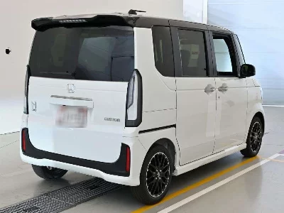 Honda N BOX CUSTOM