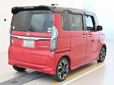 Honda N BOX CUSTOM