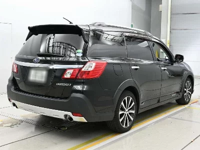 Subaru Exiga Crossover 7
