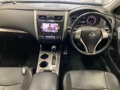 NISSAN TEANA