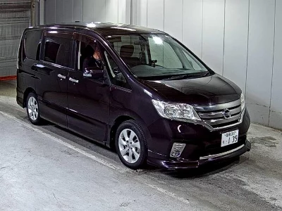 NISSAN SERENA