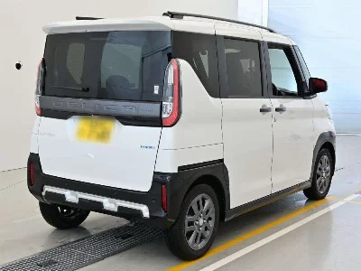 MITSUBISHI DELICA MINI