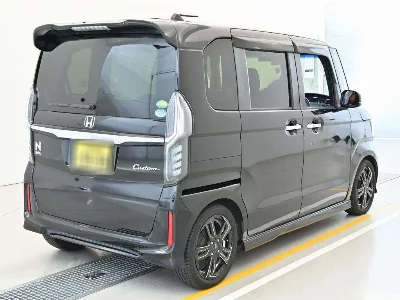 Honda N BOX CUSTOM