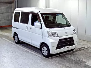 Toyota Pixis Van