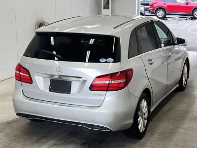 MERCEDES BENZ B CLASS