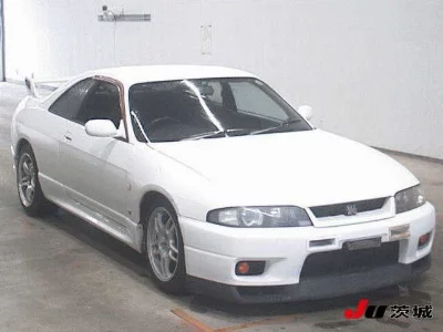 NISSAN SKYLINE