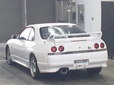 NISSAN SKYLINE