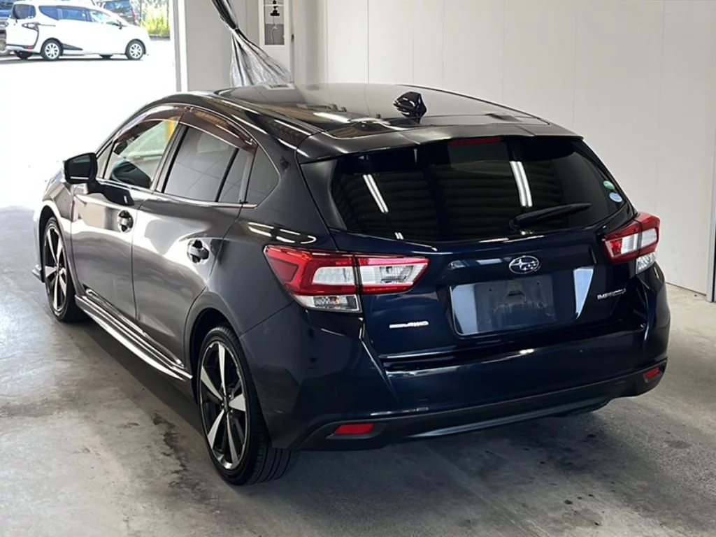 Subaru Impreza  с аукциона в Японии
