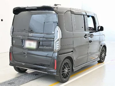 Honda N BOX CUSTOM